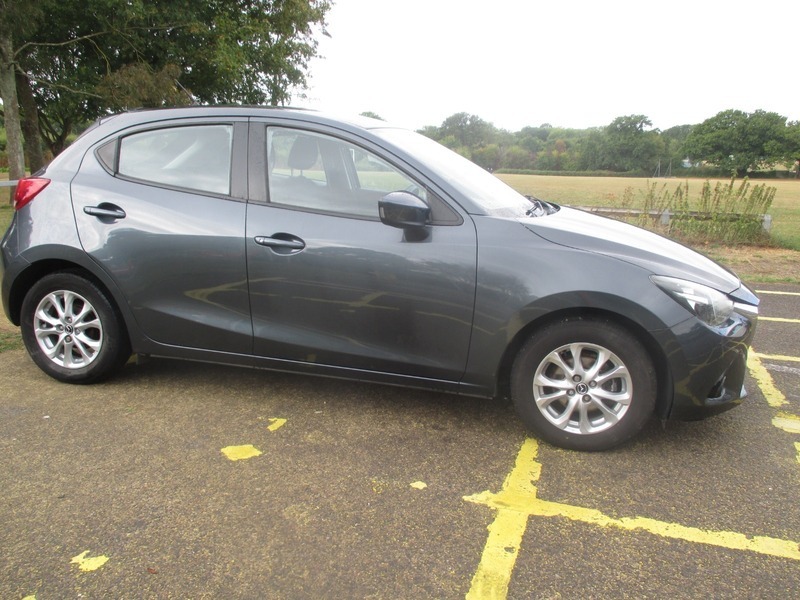 Mazda 2 Se-l Grey #3