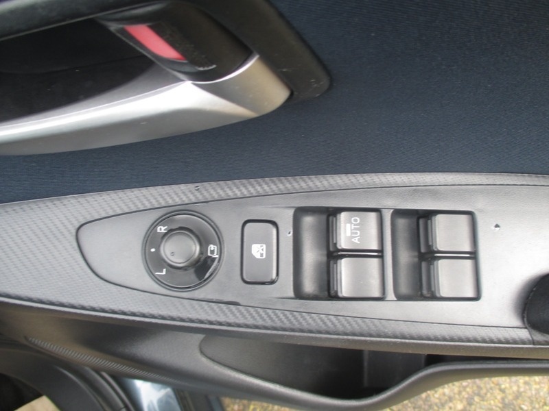 Mazda 2 2 Se-l Nav Silver #33