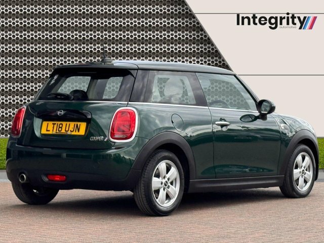 Mini Hatch 2018 1.5 Cooper Hatchback Euro 6 LT18UJN Green #3