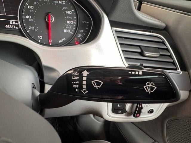 Audi A8 Saloon Black #40