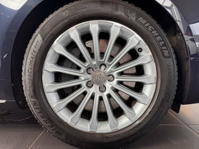 Audi A8 Saloon Black #78