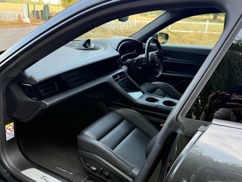 Porsche Taycan Estate Grey #5