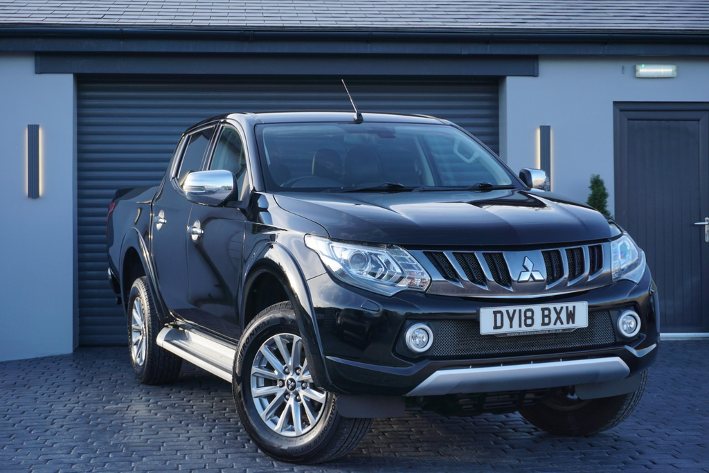 Mitsubishi L200 Di-d 4Wd Barbarian Dcb