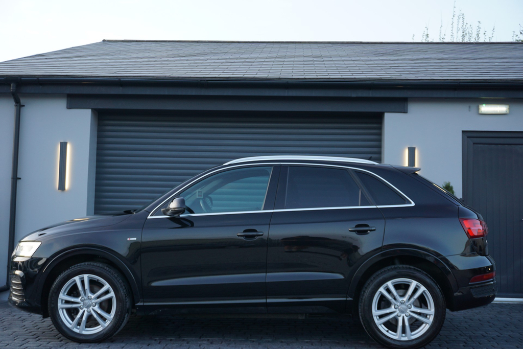 Audi Q3 Tdi S Line FE15NUM  #5