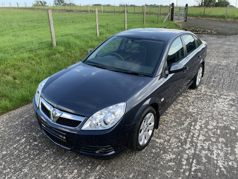 Vauxhall Vectra Blue #14