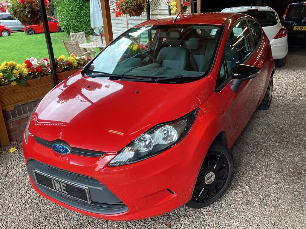 Ford Fiesta 1.3 Edge YR60KUU Red #2