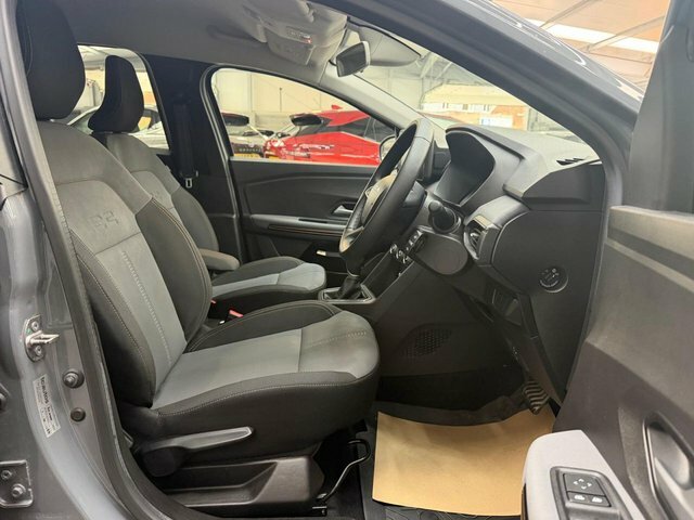 Dacia Jogger 2024 1.6 Hybrid Extreme Mpv Hybrid TXZ6947 Grey #5
