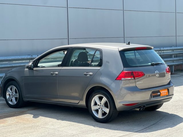 Volkswagen Golf 2016 2.0 Tdi Bluemotion Tech Match Edition Hatchba GL16LEU Grey #5