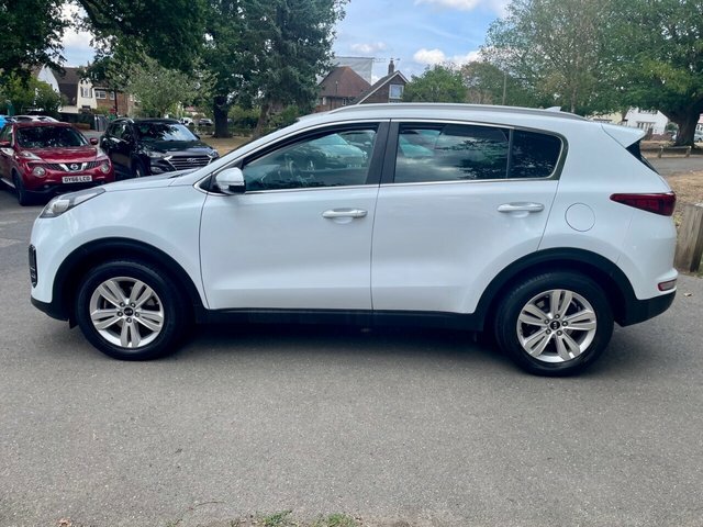 Kia Sportage Suv RO18EVV White #6