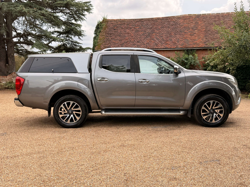 Nissan Navara Tekna Dci 4Wd  #6
