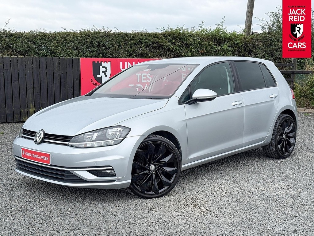 Volkswagen Golf Hatchback AJ19YVH Silver