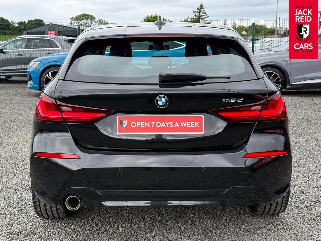 BMW 1 Series Hatchback FP22DPE Blue #3