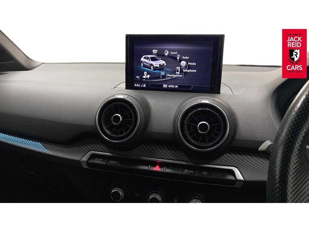 Audi Q2 Tdi S Line PX68UJK Grey #4
