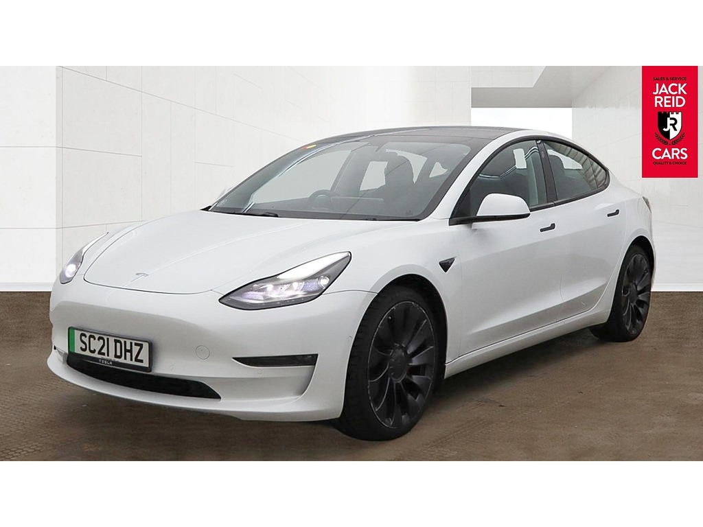 Tesla Model 3 Saloon White
