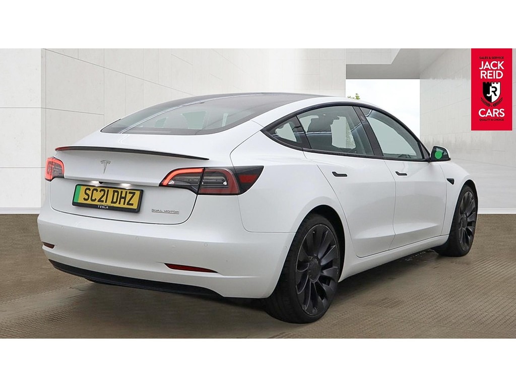 Tesla Model 3 Saloon SC21DHZ White #5