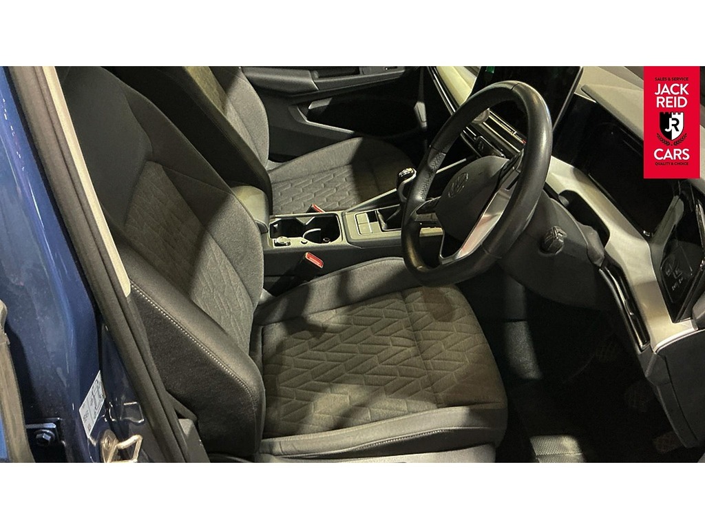 Volkswagen Golf Hatchback MH24XXZ Blue #2