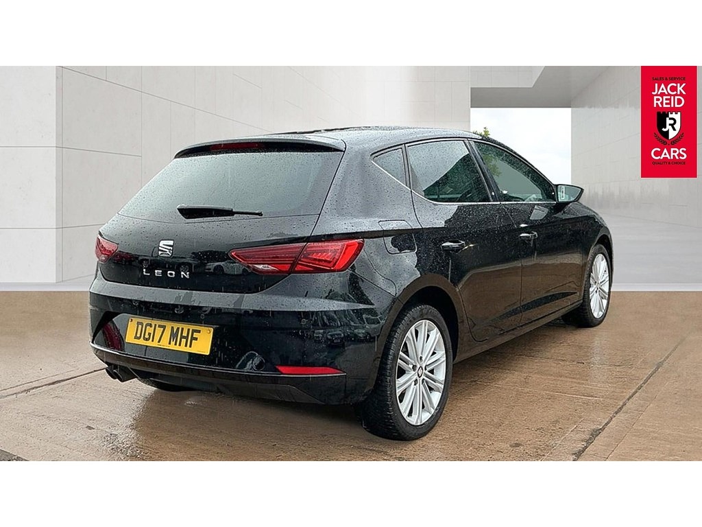 Seat Leon Hatchback Black #6
