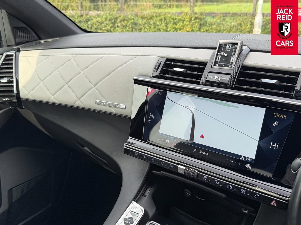 DS DS 7 Crossback E-tense Performance Line Grey #28