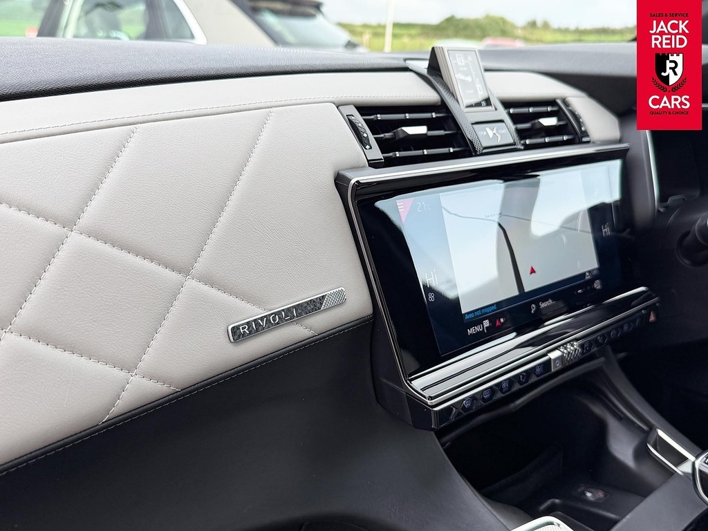 DS DS 7 Crossback E-tense Performance Line Grey #29