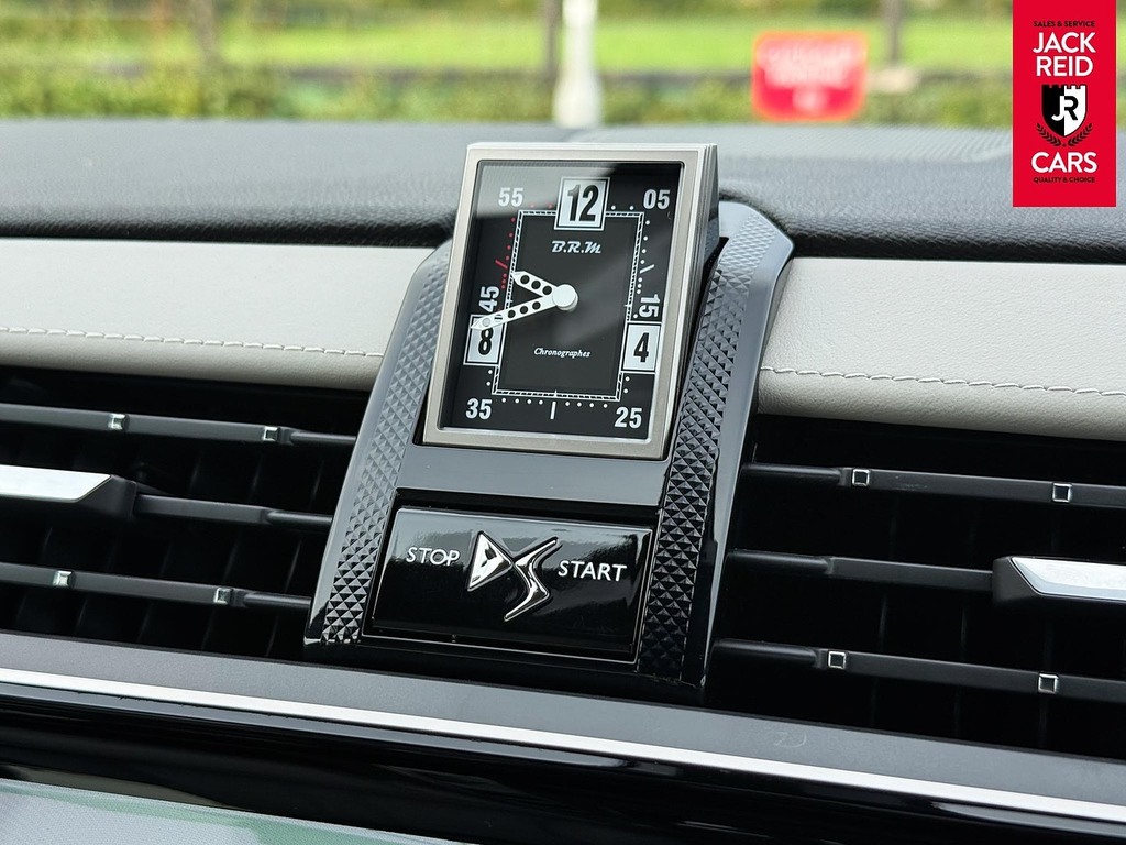 DS DS 7 Crossback E-tense Performance Line Grey #18