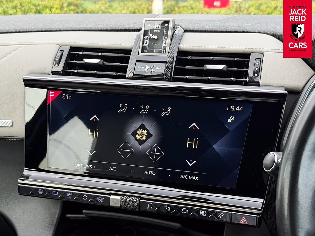DS DS 7 Crossback E-tense Performance Line Grey #24