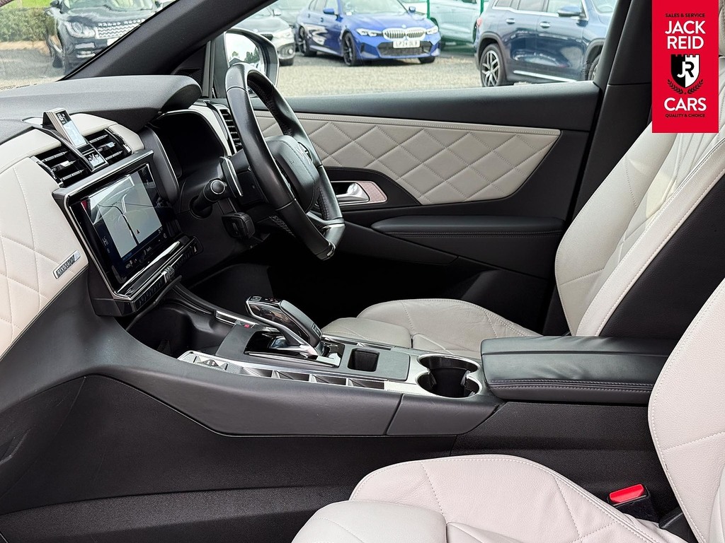 DS DS 7 Crossback E-tense Performance Line Grey #30