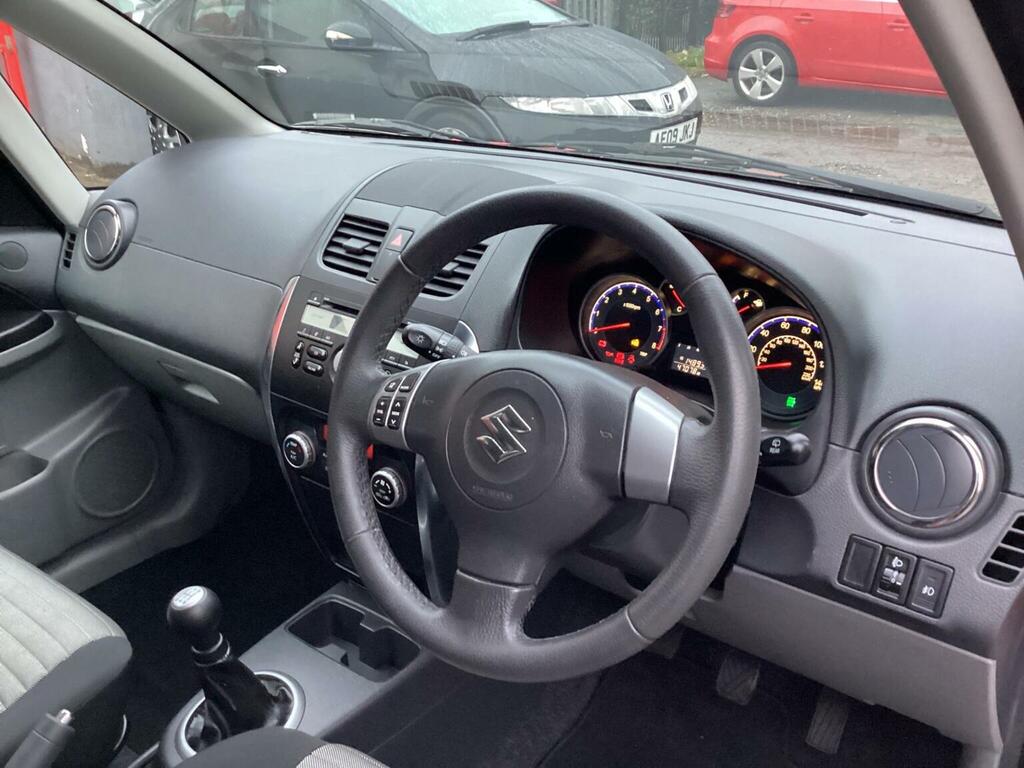Suzuki SX4 Sz5 Silver #13