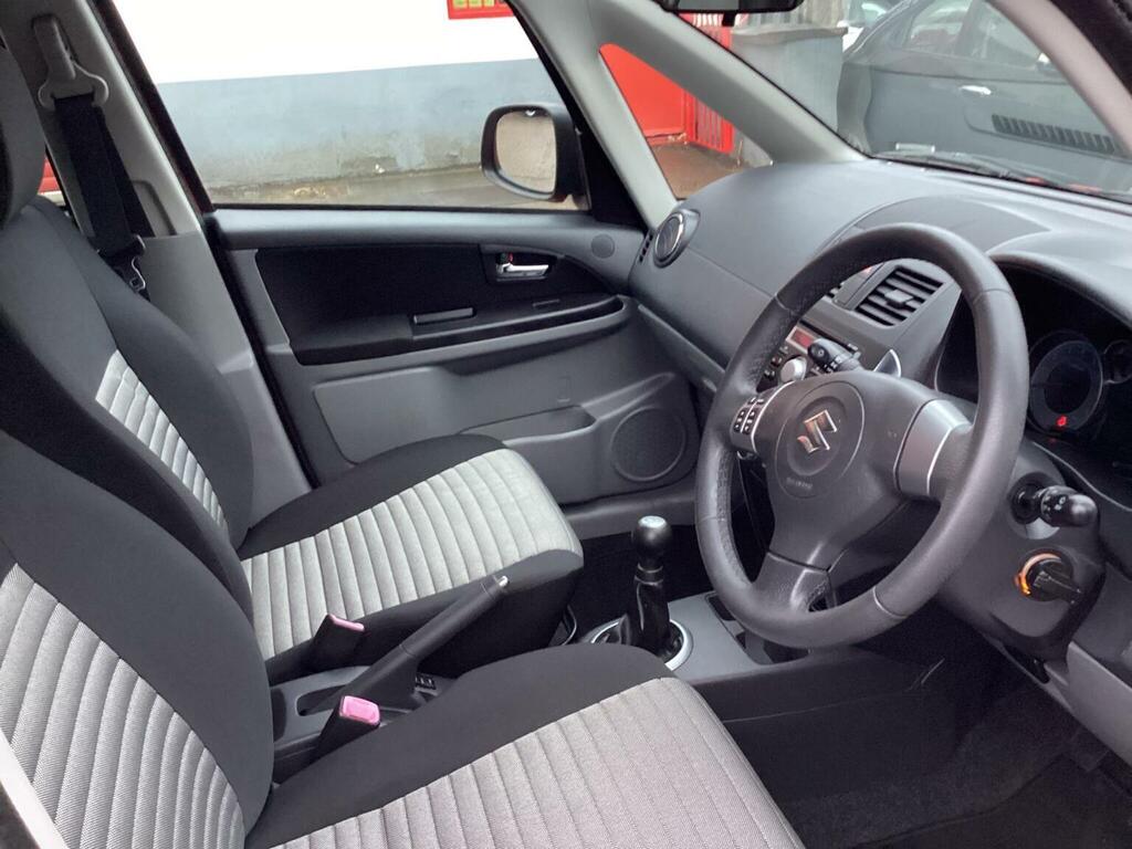 Suzuki SX4 Sz5 Silver #12