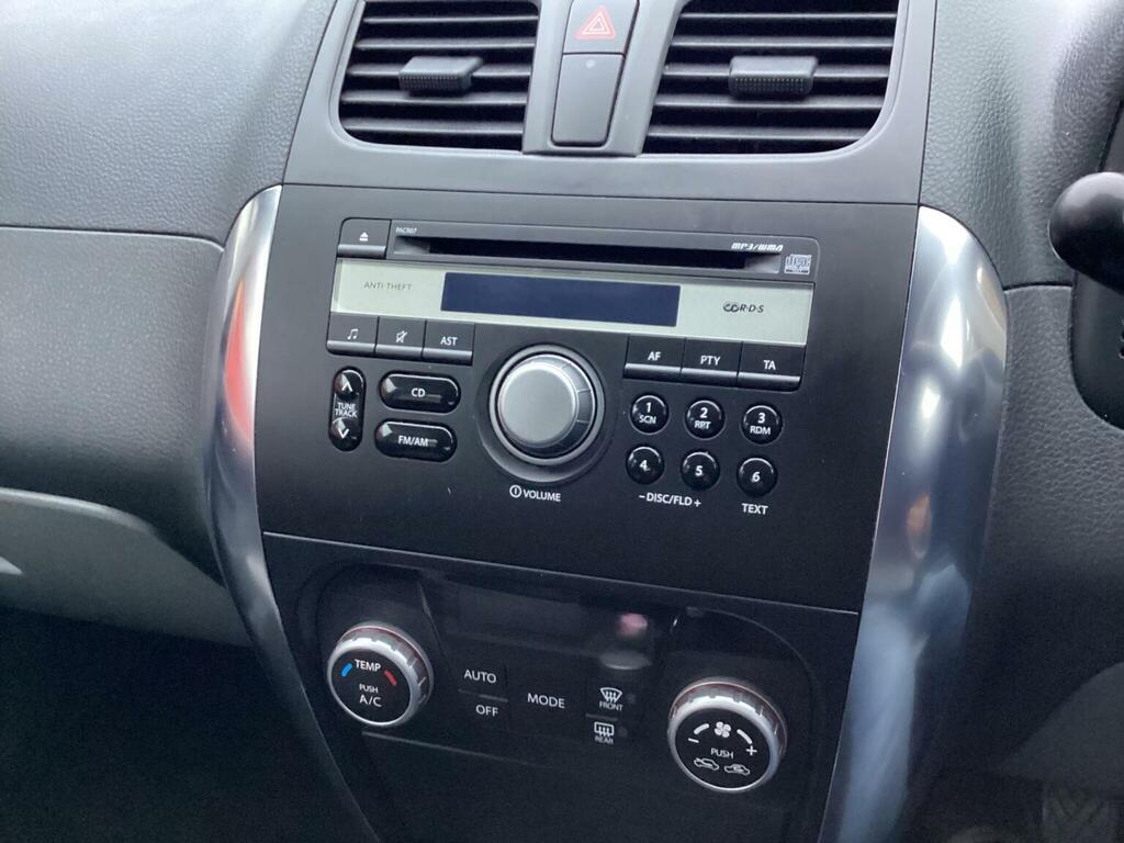 Suzuki SX4 Sz5 Silver #18