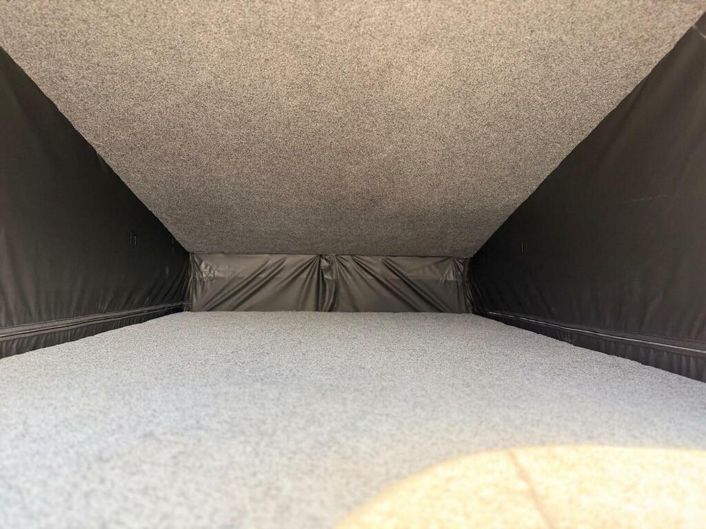 Ford Transit Custom Leader Grey #20