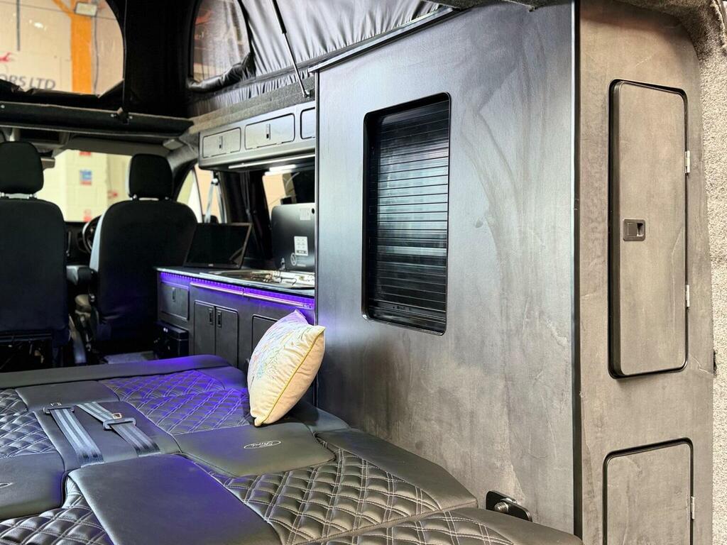Ford Transit Custom Leader Grey #26