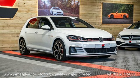 Volkswagen Golf 2019 19 2.0 VK19WNE White #3