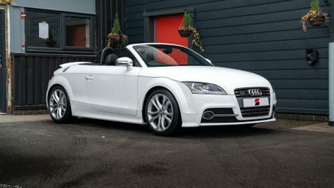 Audi TTS 2011 11 2.0 White