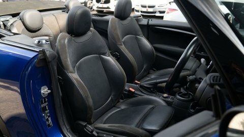 Mini Convertible 2019 19 2.0 Blue #3