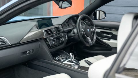 BMW M4 2018 67 3.0 Blue #5