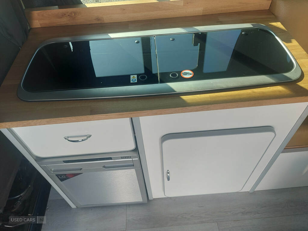 Renault Trafic Camper Camper Conversion OY16HMC #6