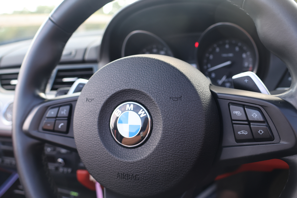 BMW Z4 2L Null White #23