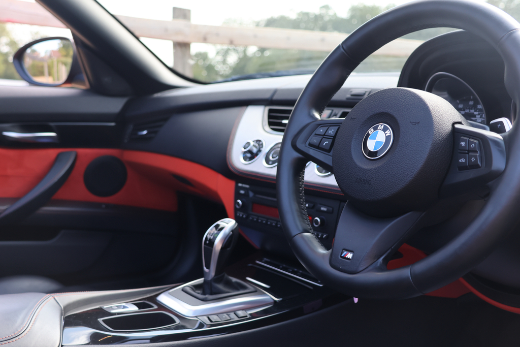 BMW Z4 2L Null White #27