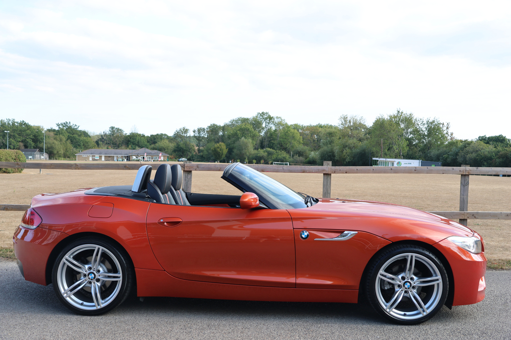 BMW Z4 2L Null White #2