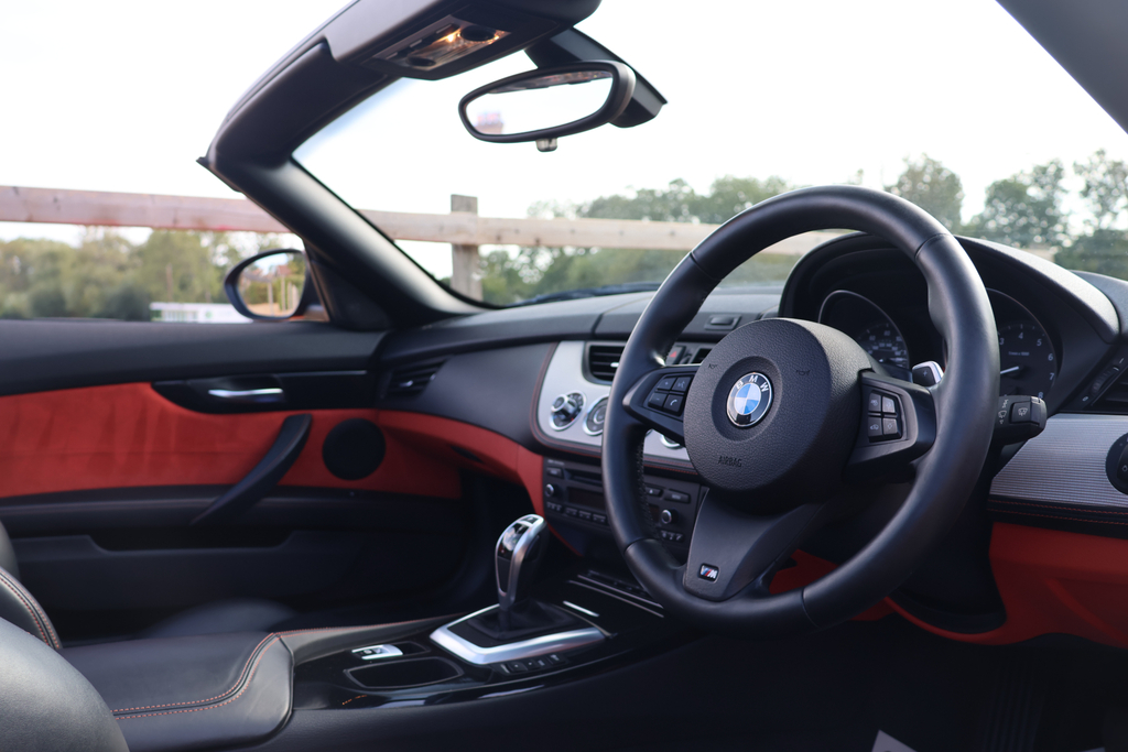 BMW Z4 2L Null White #6