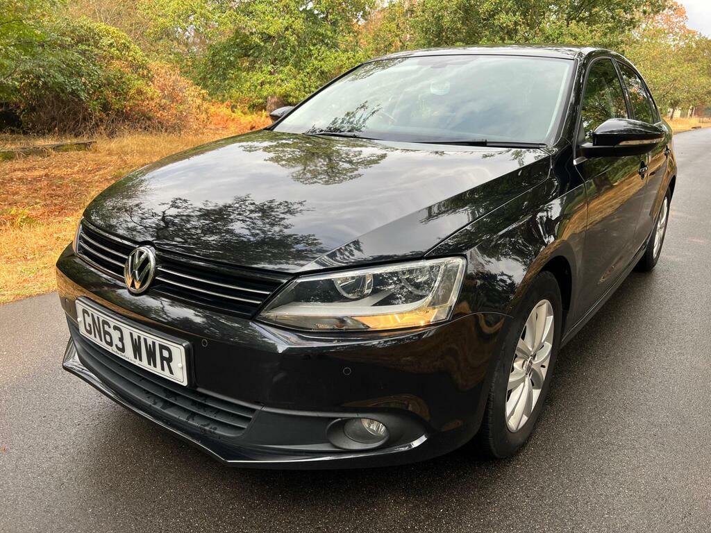 Volkswagen Jetta Black #11