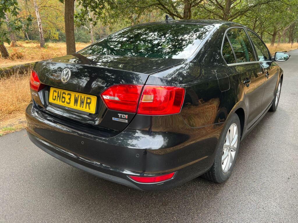 Volkswagen Jetta 1.6 Tdi Bluemotion Tech Limited Edition Euro 5 S Black #4