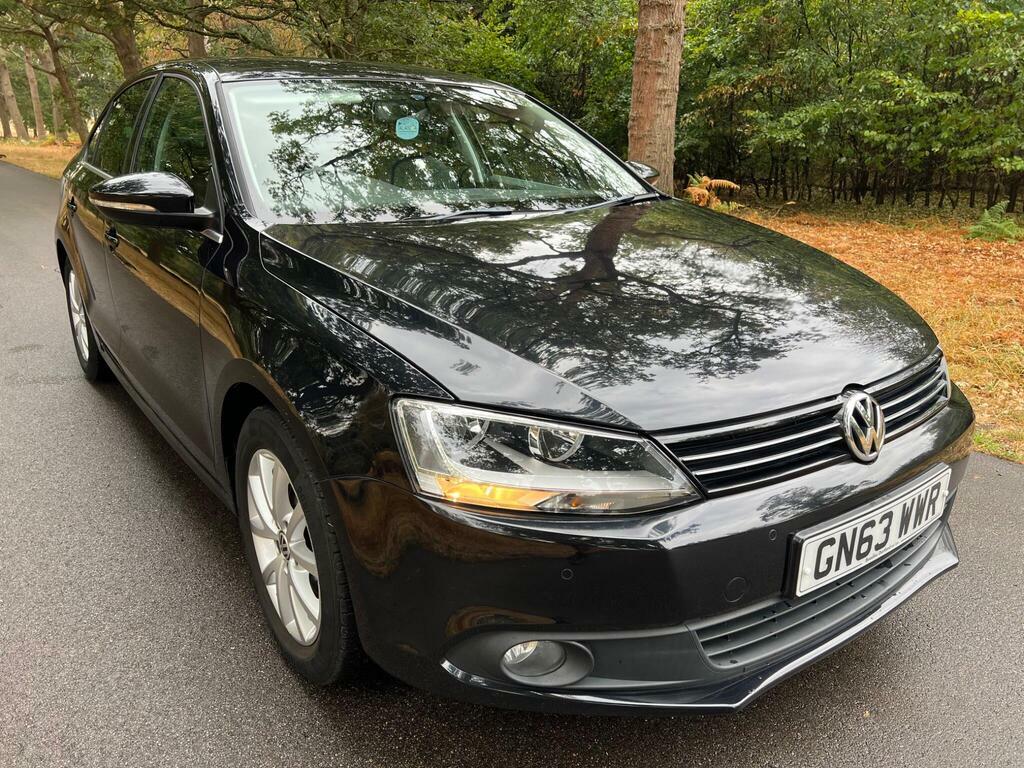 Volkswagen Jetta 1.6 Tdi Bluemotion Tech Limited Edition Euro 5 S Black