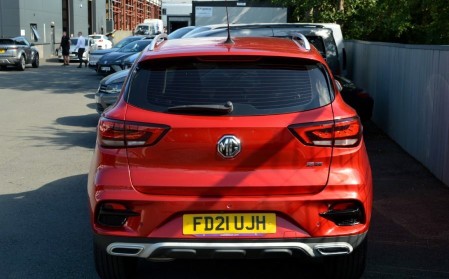 MG ZS Zs 1.5 Vti-tech Exclusive Suv Eu Red #30