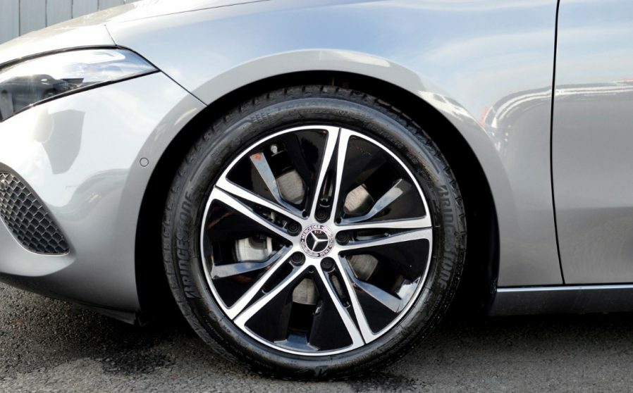 Mercedes-Benz A Class 1.3 A180h Mhev Sport Edition #5