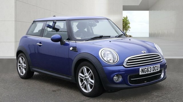 Mini Hatch 1.6 Cooper D Hatchback Euro 5 S Blue