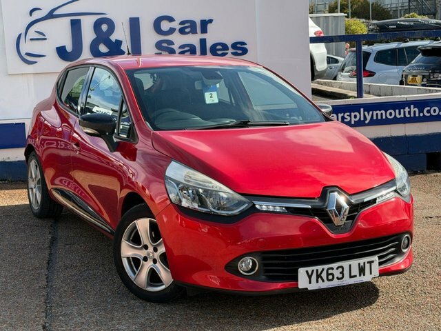 Renault Clio 1.2 16V Dynamique Medianav Hatchback Ma Red