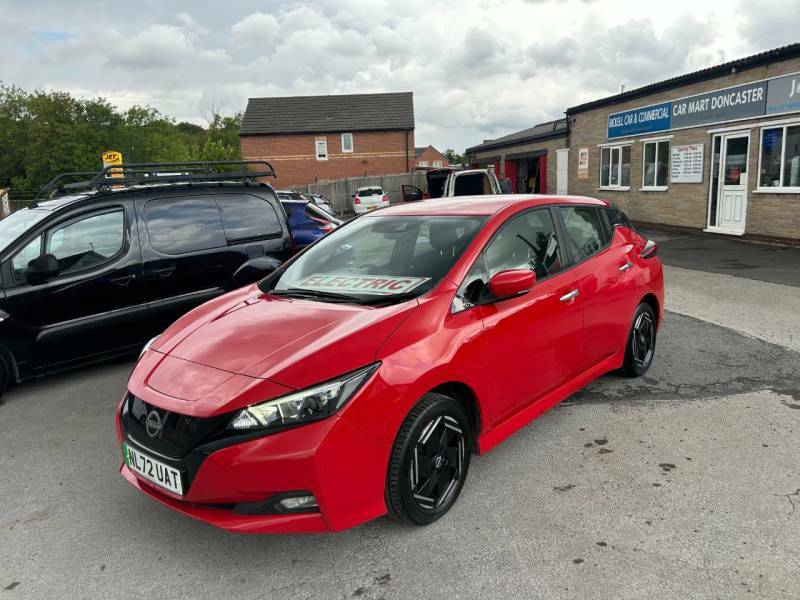 Nissan Leaf Leaf Acenta Red #4
