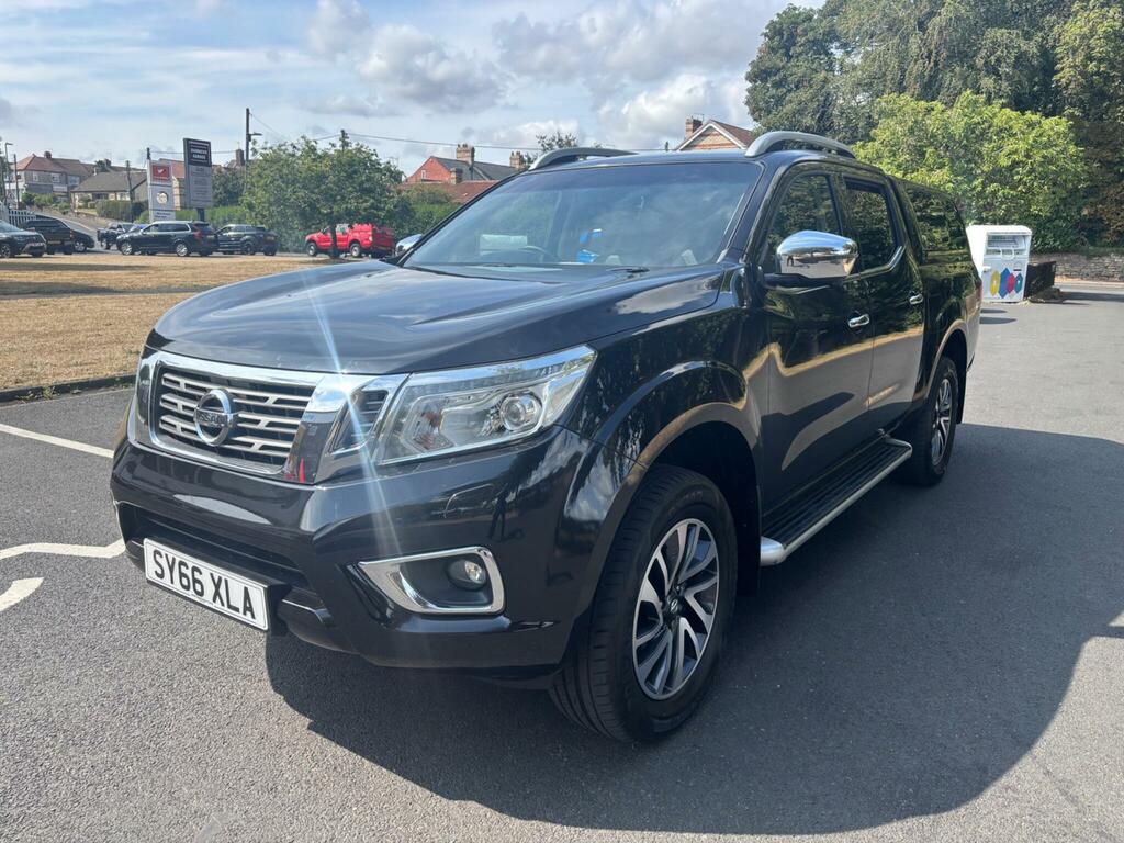 Nissan Navara 2.3 Dci Tekna 4Wd Euro 6 Black #3