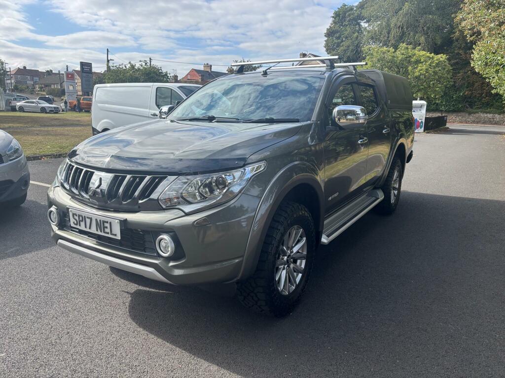 Mitsubishi L200 2.4 Di-d Dc Warrior 4Wd Euro 6 CP17VKZ Green #3